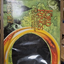 Lord of The Rings Fellowship of The Ring Pewter Bronze Effect Chess Set 1978