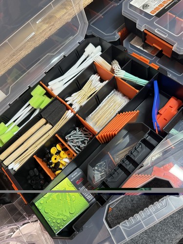 Detail swab detailing box
