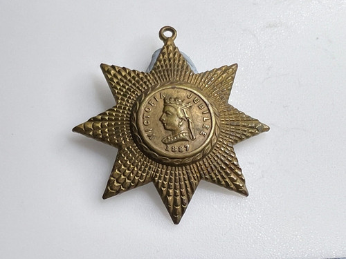 1887 queen victoria golden - 1887,