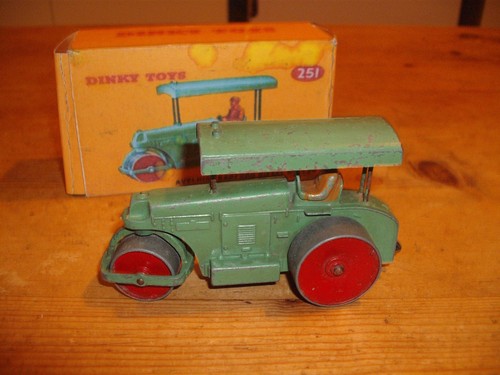 Dinky toys 251 aveling - toys,