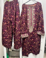 Women’s Pakistani Indian