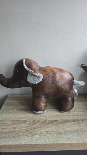 Bruno elephant doorstop - elephant, faux