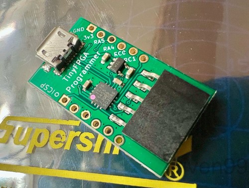 Tiny fpga prog - prog,, micro
