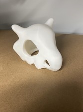 Cubone Pokemon Skull / Aquarium / Terrarium / Reptile / Fish Tank / Snake Gecko