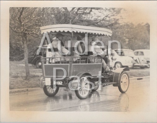 Canopied veteran charabanc - veteran,