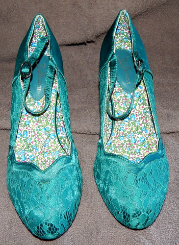 Joe browns size - browns, green