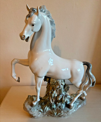 Lladro horse 4781 large - 4781.,