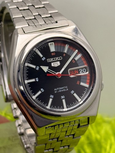 Vintage seiko 7s26 02e0 - vintage, black