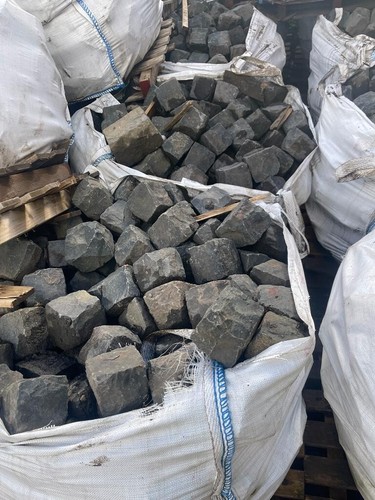Reclaimed black granite - black,