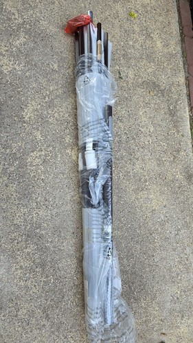 Pottery barn umbrella - pottery, pole:9