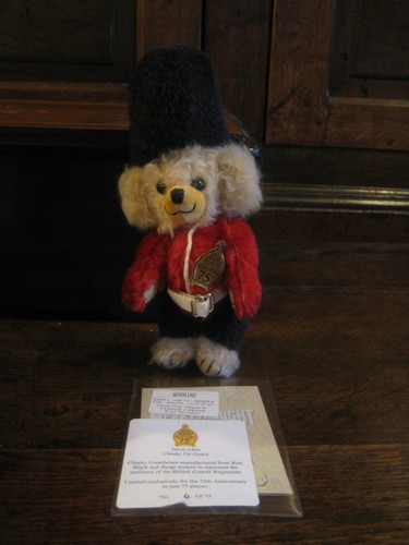 Merrythought ltd ed - 8", ed.75th