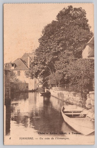 Tonnerre france armancon river - tonnerre,