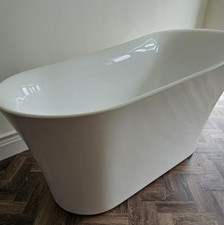 Freestanding Slipper Bath