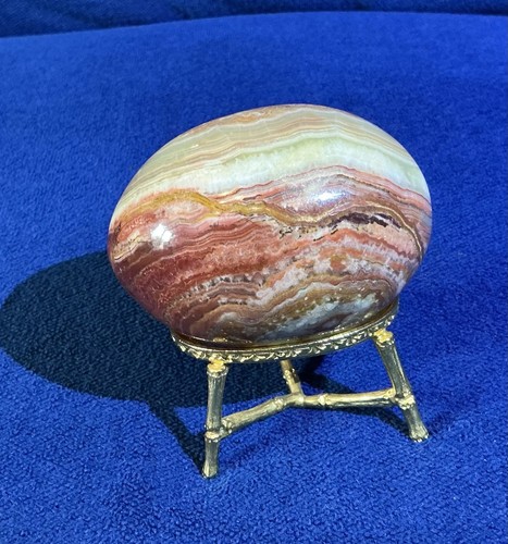 Polished onyx egg shaped - polished,