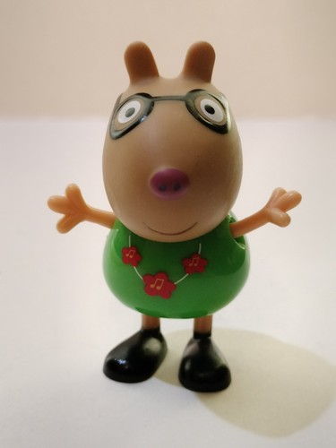 Selection peppa pig figures - pig,