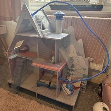 LOL Surprise! Winter Ski Chalet Doll House & OMG DOLL + Accessories