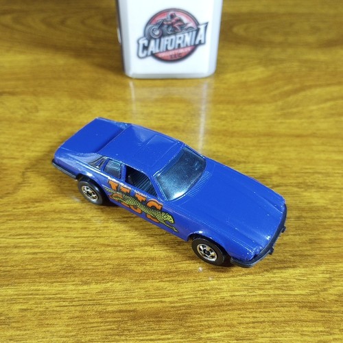 Hot wheels blue card - hot,