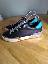 Skecher Street Los Angeles