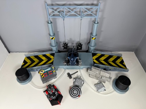 Robot wars logistix pullback - robot,