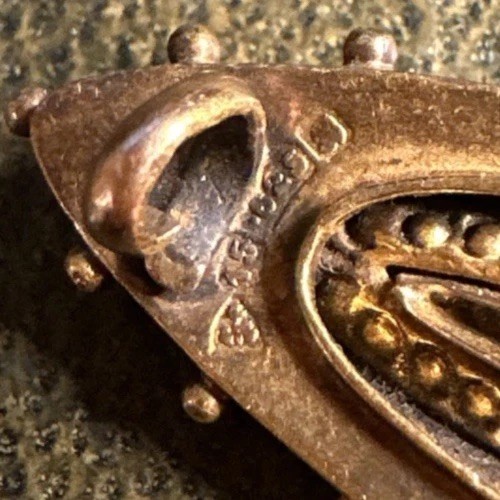 Hallmarked chester 1885 - hallmarked,