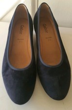 Gabor Size 8.5 Suede Navy Leather Low Wedge Shoes.