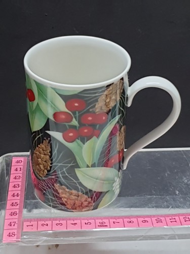 Dunoon china mug yuletide - china,