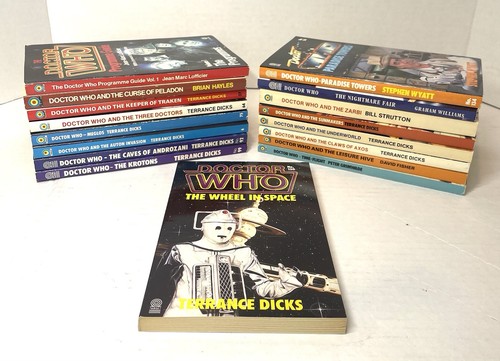 Vintage who book lot - dr, 17