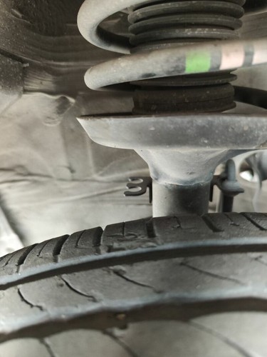 Front shock absorber - front,