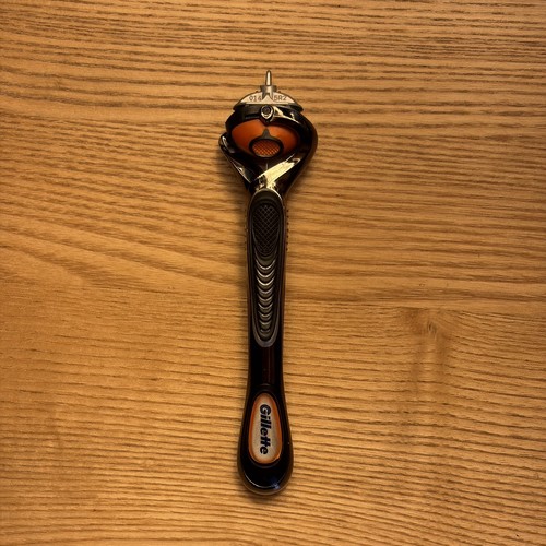 Gillette fusion5 razor - gillette,