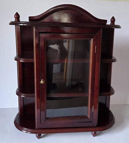 Display curio cabinet - display/curio,