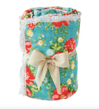 New Pioneer Woman Vintage Floral Soft Velvet Plush Throw Crocheted Trim 50”x72”