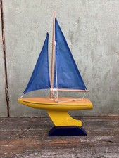 Vintage Pond Yacht And Stand 