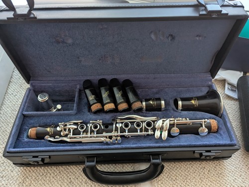 Leblanc model clarinet - eb,