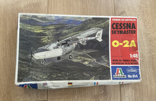 L247 Italeri Model Kit 814 -