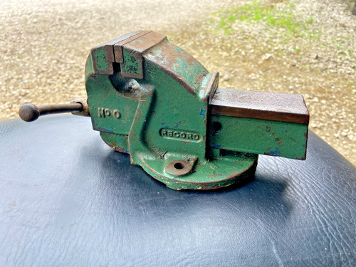 Record bench vice 1 2 - no,