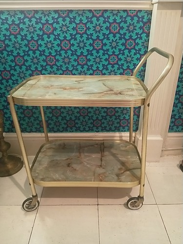Lovely vintage retro tier - lovely,