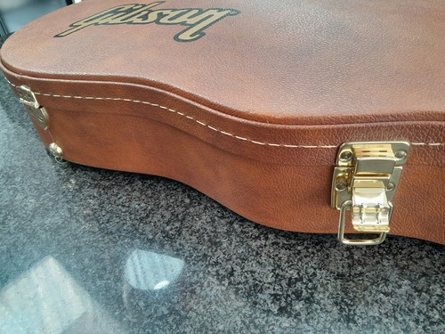 Genuine gibson hardshell - gibson, case
