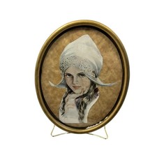 Vtg Wall Art Oval Framed