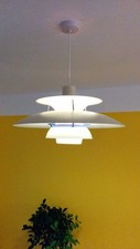 Midcentury white ph5 poul - white,