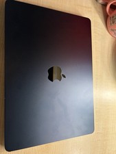 Apple MacBook Air 13-inch M3