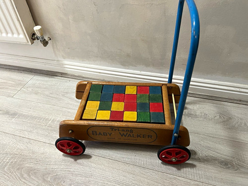 Tri ang wooden - first, steps