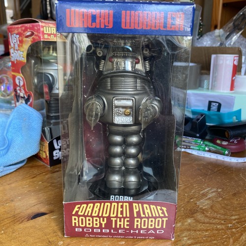 Funko wacky wobbler robby the - funko,