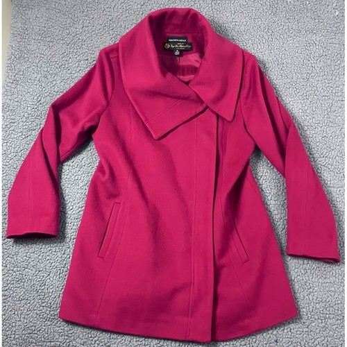 Saks fifth avenue - fifth, piana