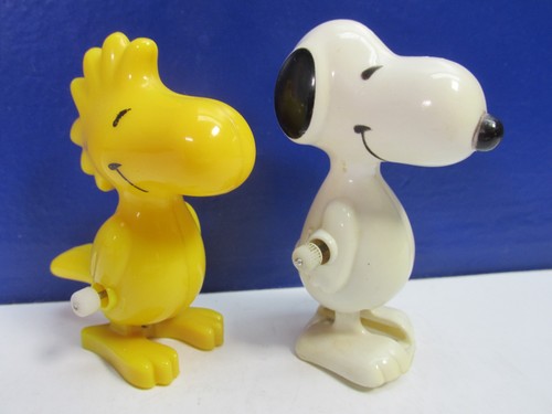 Vintage peanuts walking - vintage,