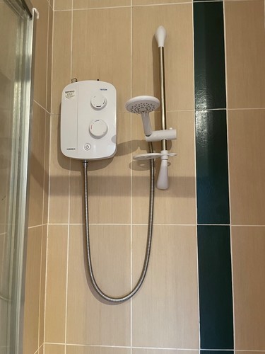 Triton electric shower - , white