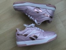 Reebok pink heelys  Size. 4