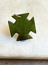 ANTIQUE VICTORIAN CARVED NEPHRITE JADE PENDANT 2.3 CM X 2.3 CM 1880S