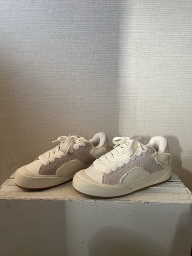 Zara nwt cream trainers suede - nwt,
