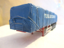 CORGI TRUCK -1.50 SCALE TRI AXLE F/B TRAILER WITH SHEETED LOAD " YUILL & DODDS "