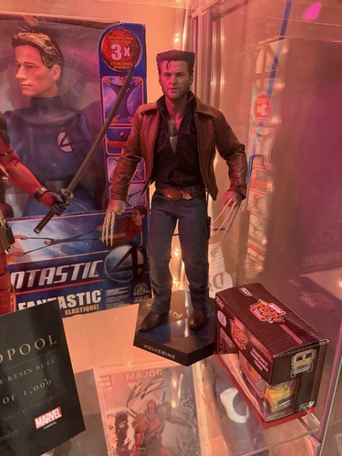 Hot toys wolverine 1973 - toys,